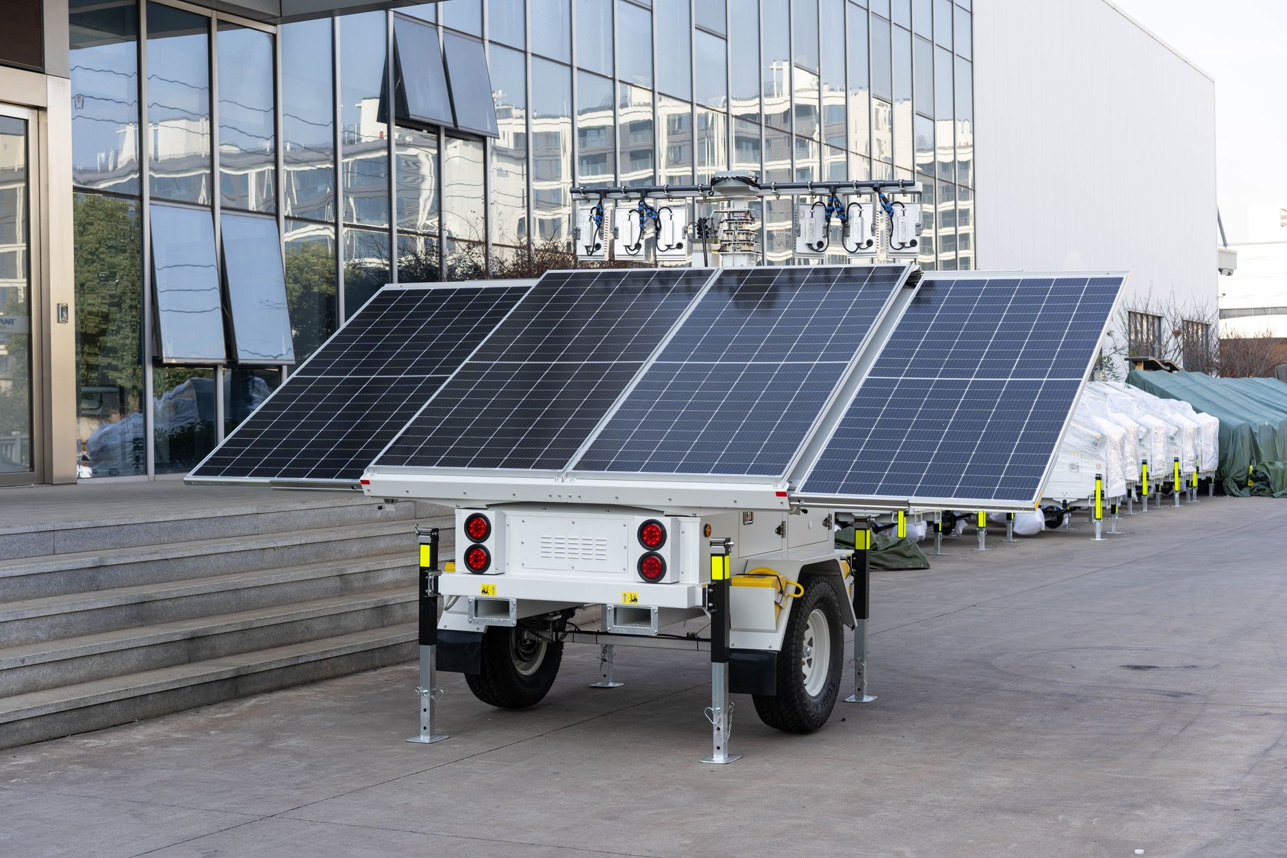Best Solar Generators 2026: Portable Power Stations for Home Backup & Emergencies